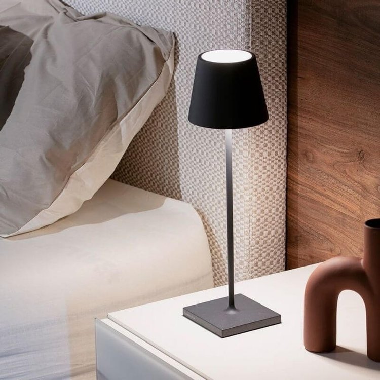 Bordlampe uten ledning for elegant belysning