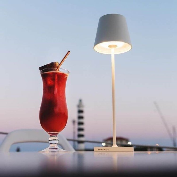 Bordlampe uten ledning for elegant belysning