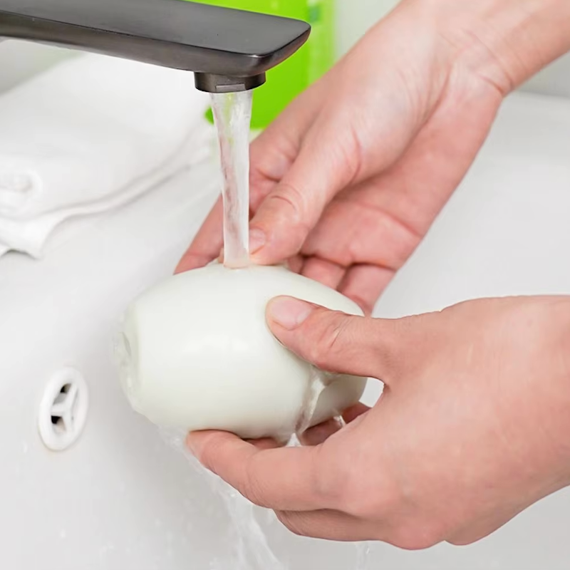 Remove pet hair in a single pass