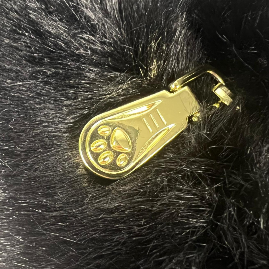 Een realistische kattenhandtas die overal indruk maakt 